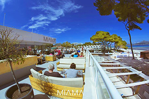 miami-beach-club-300x199 (1).jpg