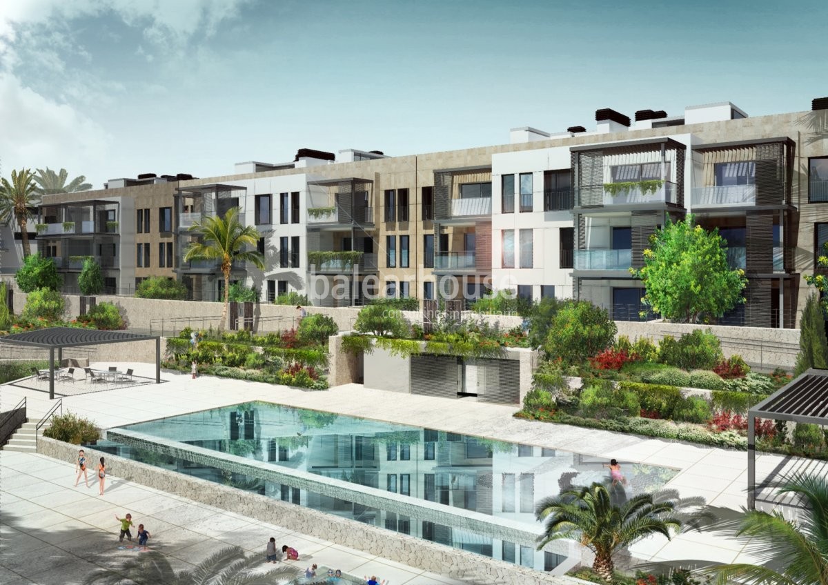 Modernas viviendas de obra nueva en un cuidado complejo rodeado de golf y vistas a la bahía de Palma