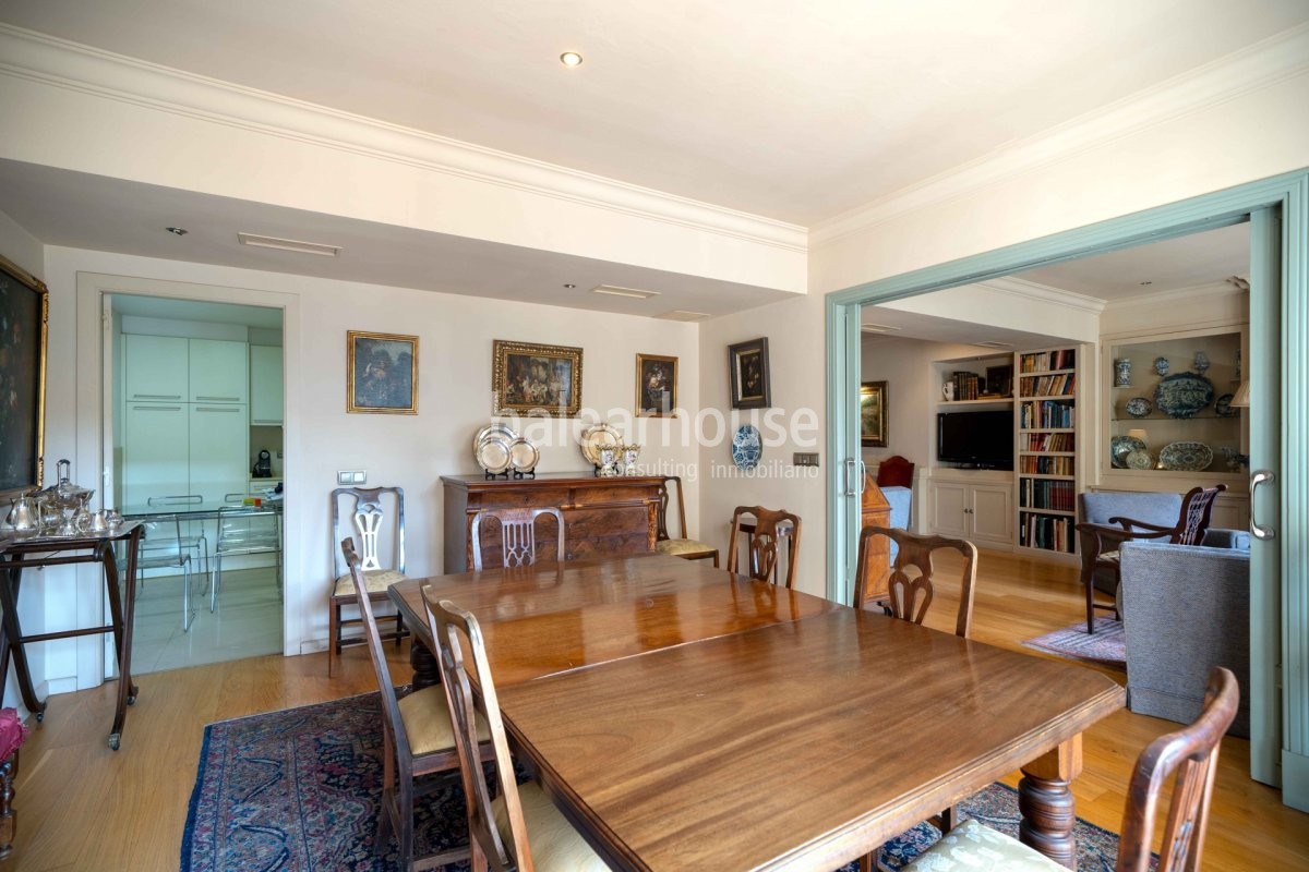 Exklusive elegante Wohnung mit großen Abmaßen am noblem Boulevard Avenida Jaime III