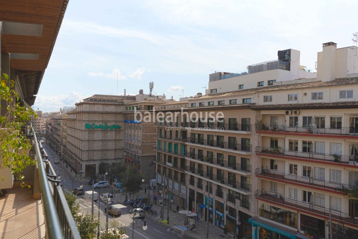 Elegant and spacious apartment located on the coveted Jaime III Avenue in exclusive central Palma.