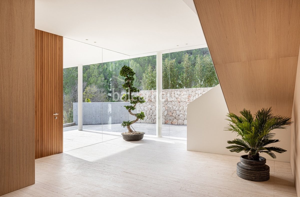 Modernstes Design mit wunderschönen Blicken auf die grüne Umgebung in Son Vida