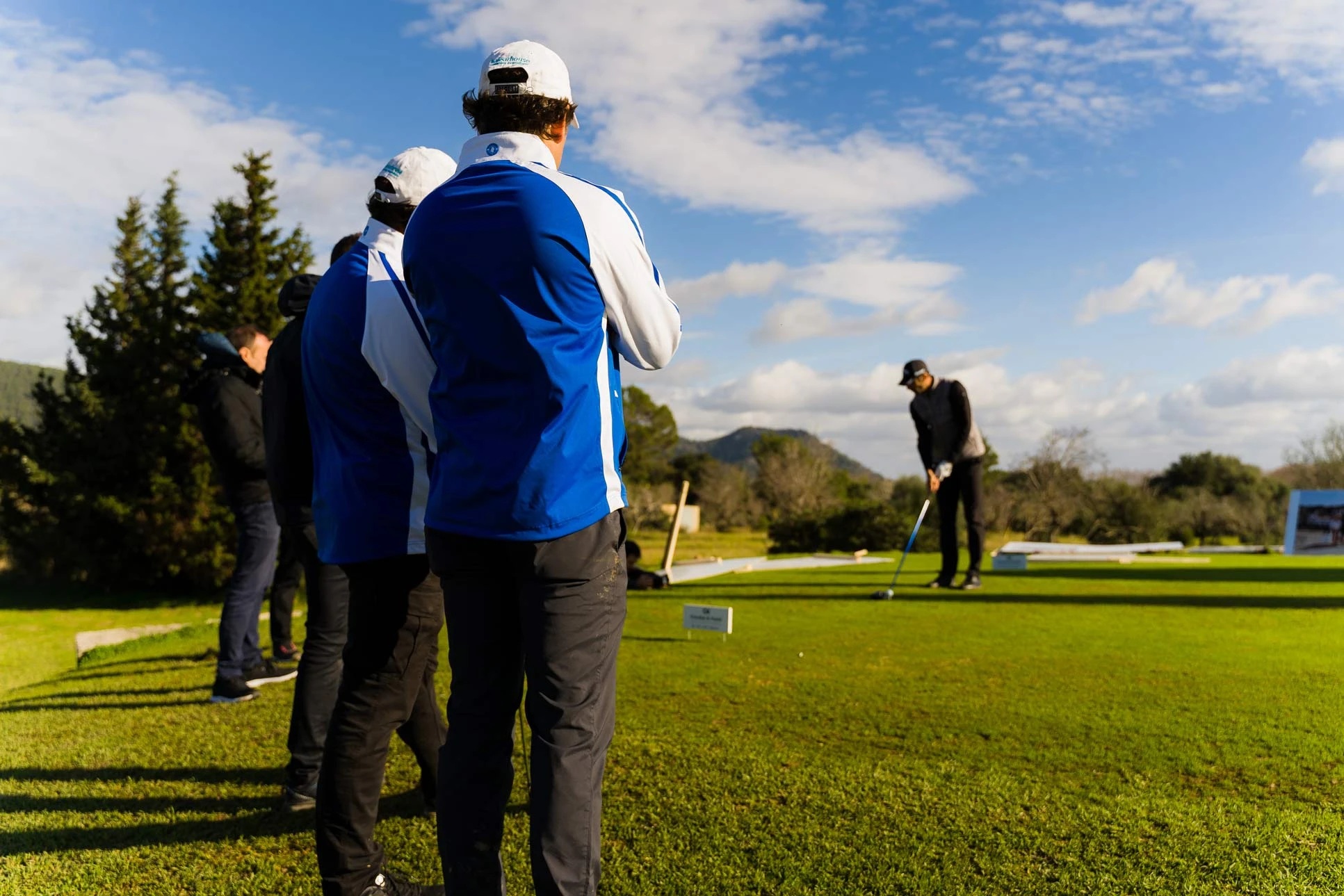 Balearhouse con la VI edición del Torneo de Golf Olazábal & Nadal Invitational by Pula Golf Resort donde deporte y gastronomía se unen con fines benéficos.