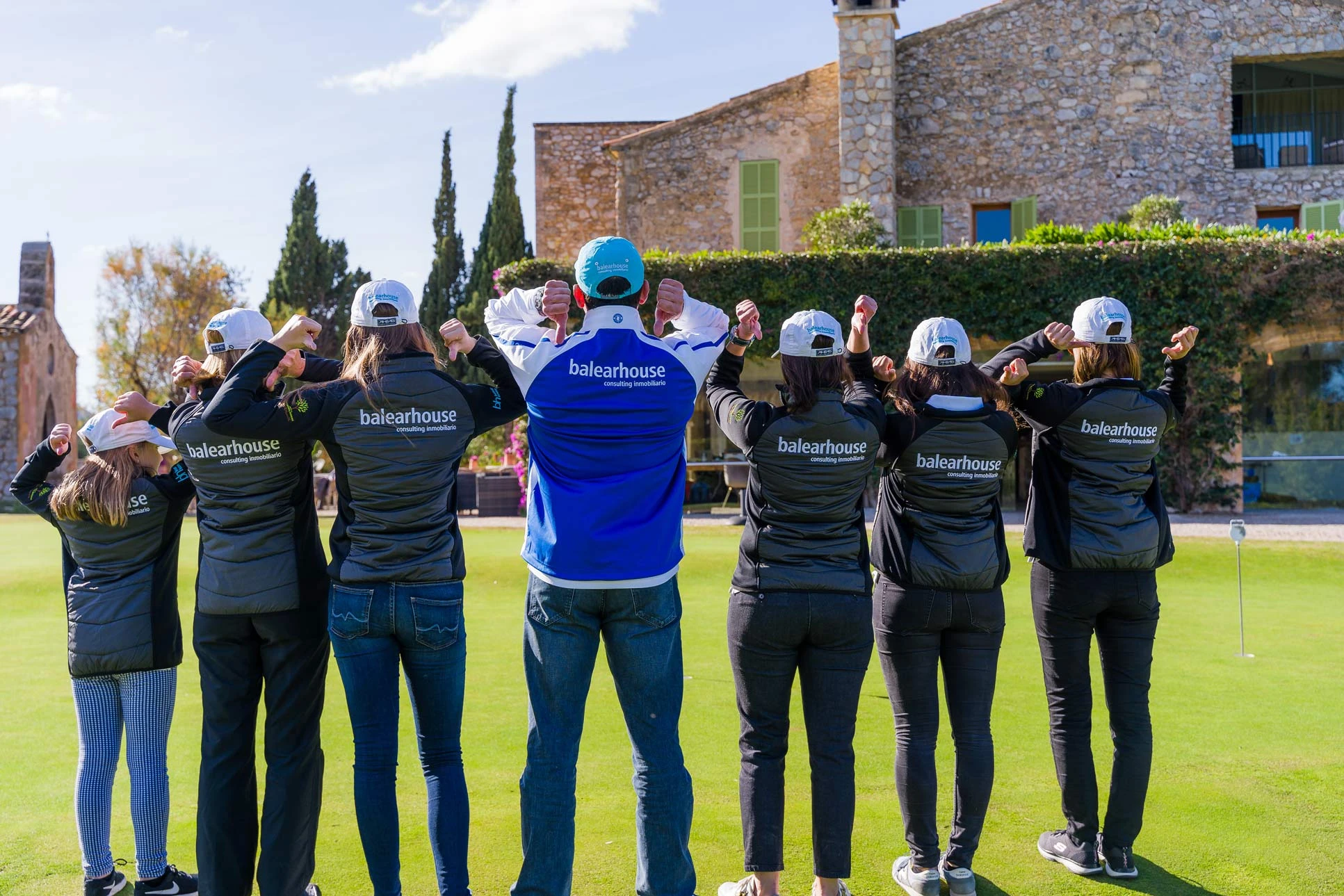 Balearhouse con la VI edición del Torneo de Golf Olazábal & Nadal Invitational by Pula Golf Resort donde deporte y gastronomía se unen con fines benéficos.