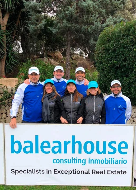 Balearhouse joined the VI edition of the Olazábal & Nadal Golf Tournament by Pula Golf Resort, where sport and gastronomy came together for a worthy cause.