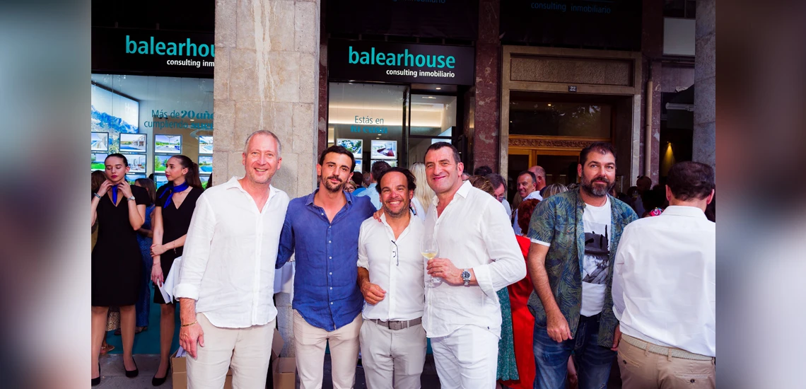 Excelente inauguración de las nuevas oficinas de Balearhouse en el Paseo Mallorca