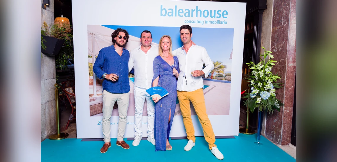 Phantastische Eröffnungsfeier des neuen Büros von Balearhouse am Paseo Mallorca in Palma