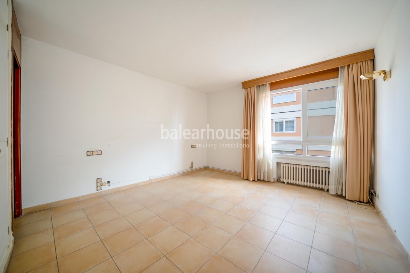 Fantastische Wohnung im Zentrum von Palma mit Terrasse und exzellentem unverbautem Meerblick