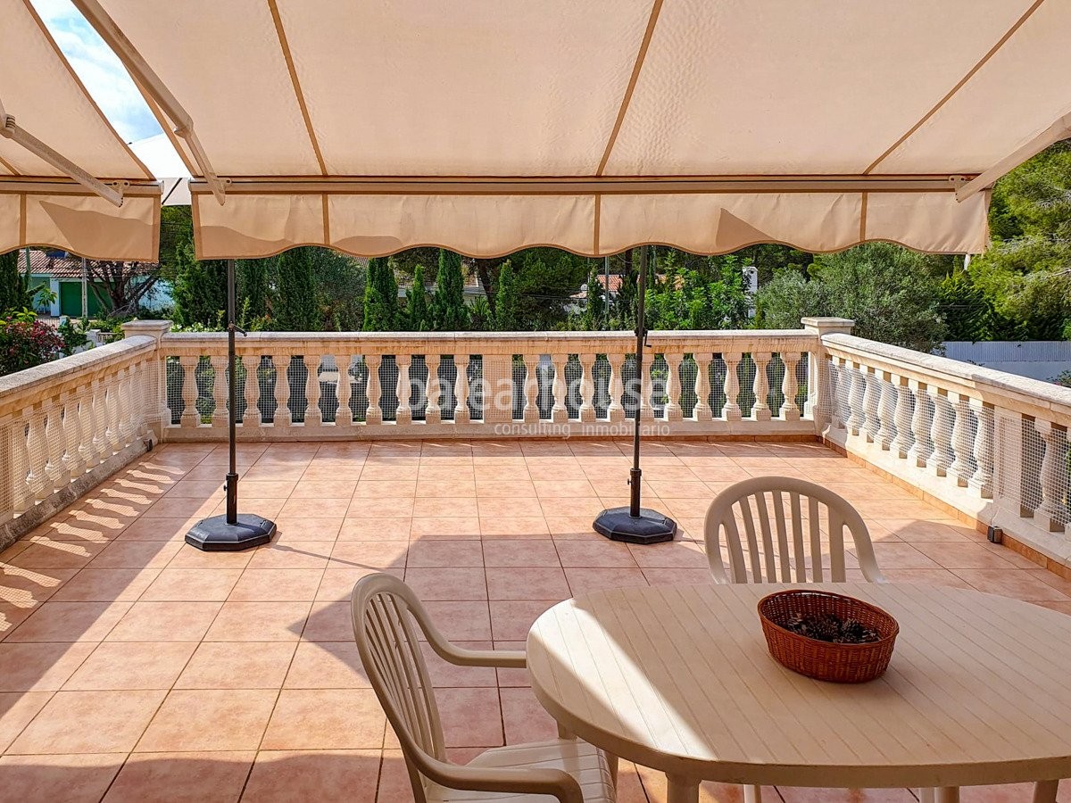 Traditional style villa very close to the Club Nautico in Santa Ponsa