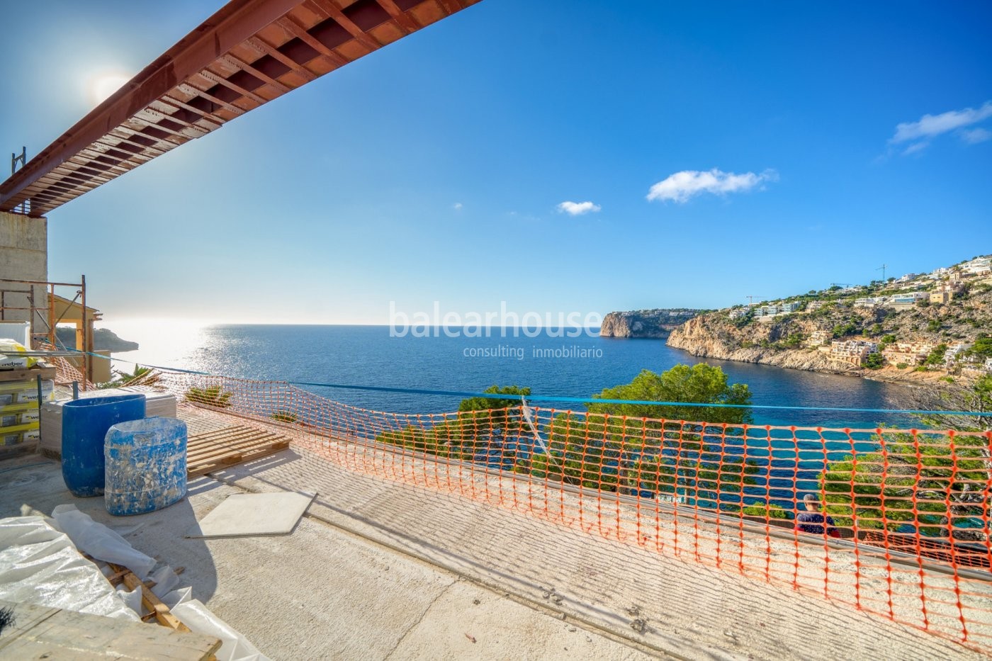 Designer villa with spectacular sea views in Cala Llamp under construction