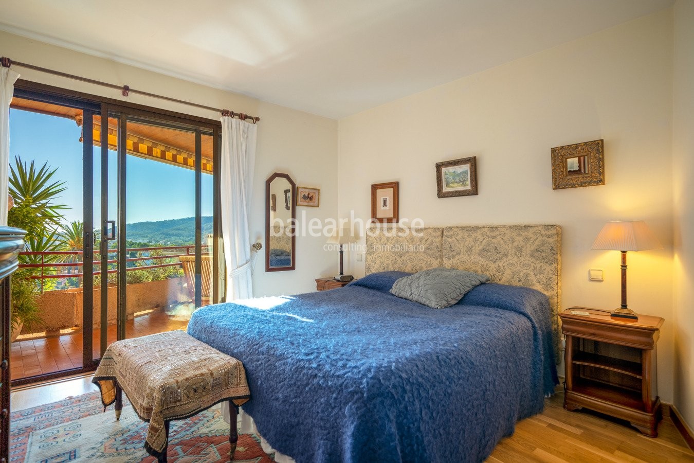 Piso con vistas al mar en la tranquila zona residencial de La Bonanova