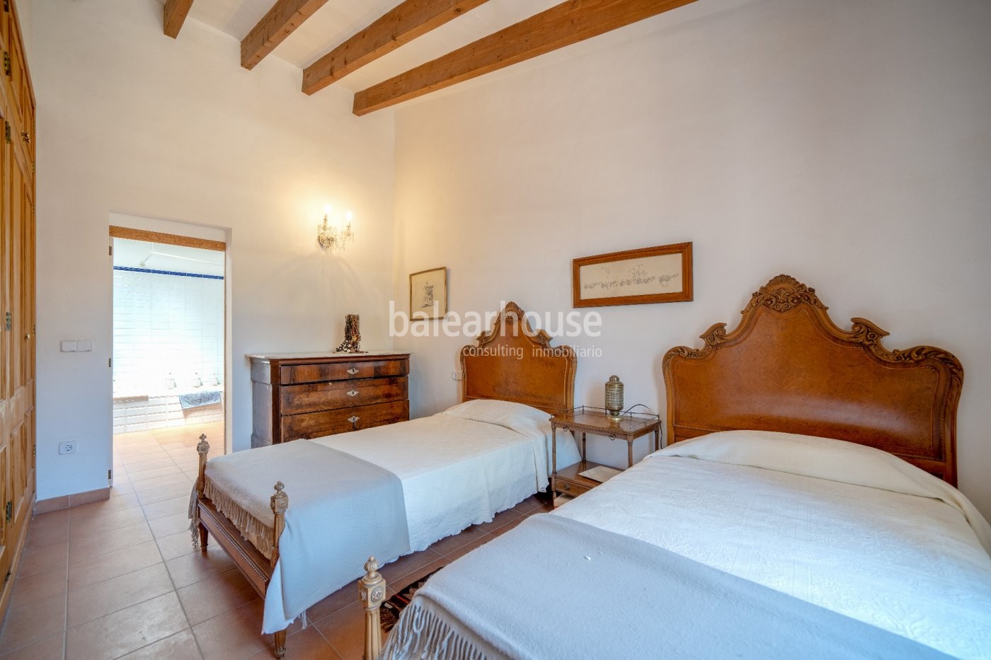 Casa señorial junto a zona verde muy cerca del centro de Palma