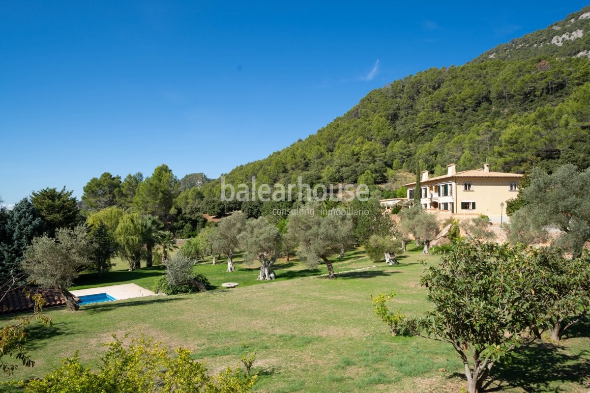 Spectacular estate in the Sierra de Tramuntana for lovers of luxury, comfort and nature.