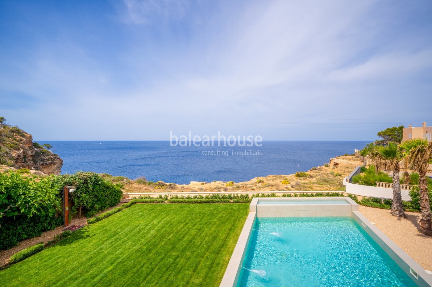 Newly built designer villa on the seafront very close to Port Adriano