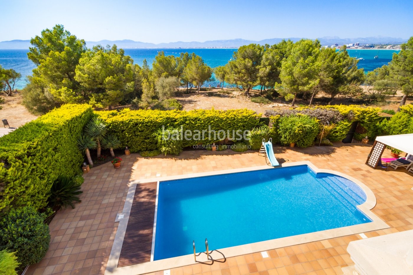 Start your day always with the sound of waves in this luxury sea frontline villa