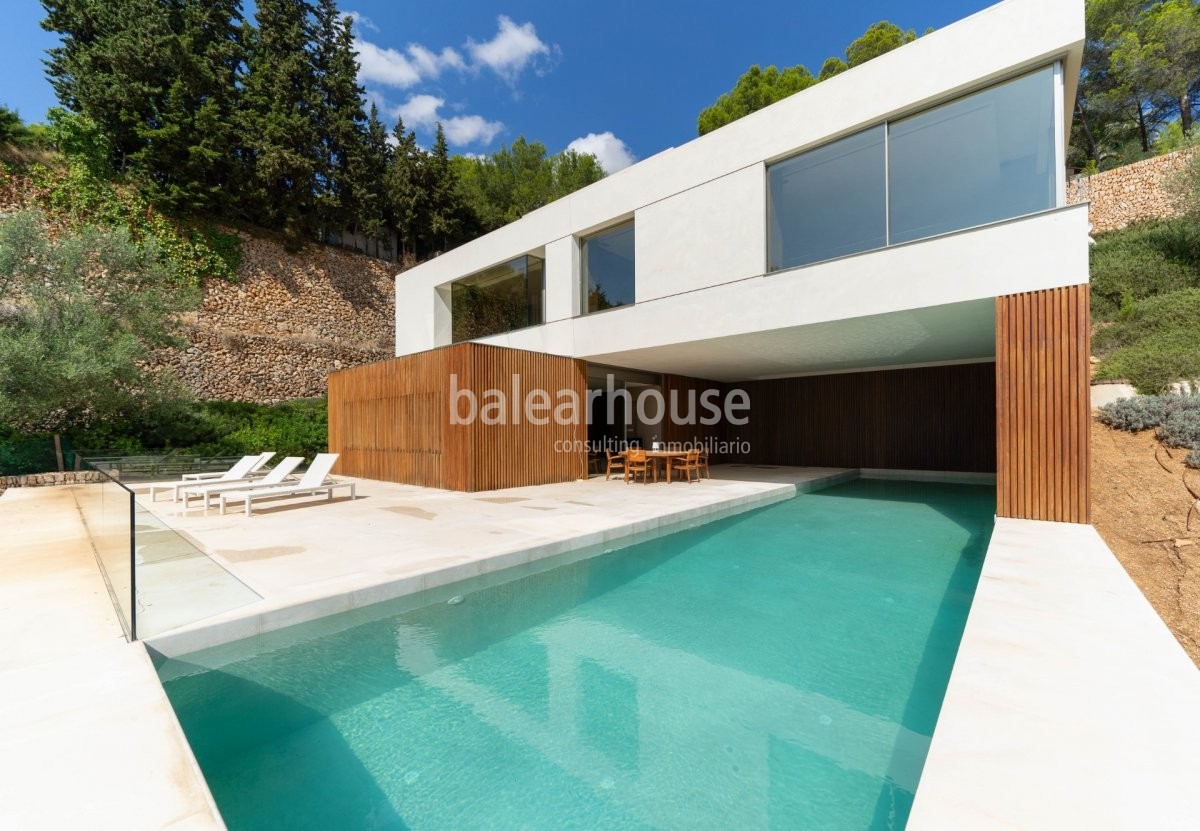 Lujo, vistas al mar y golf se unen en esta magnífica villa de diseño contemporáneo en Son Vida.