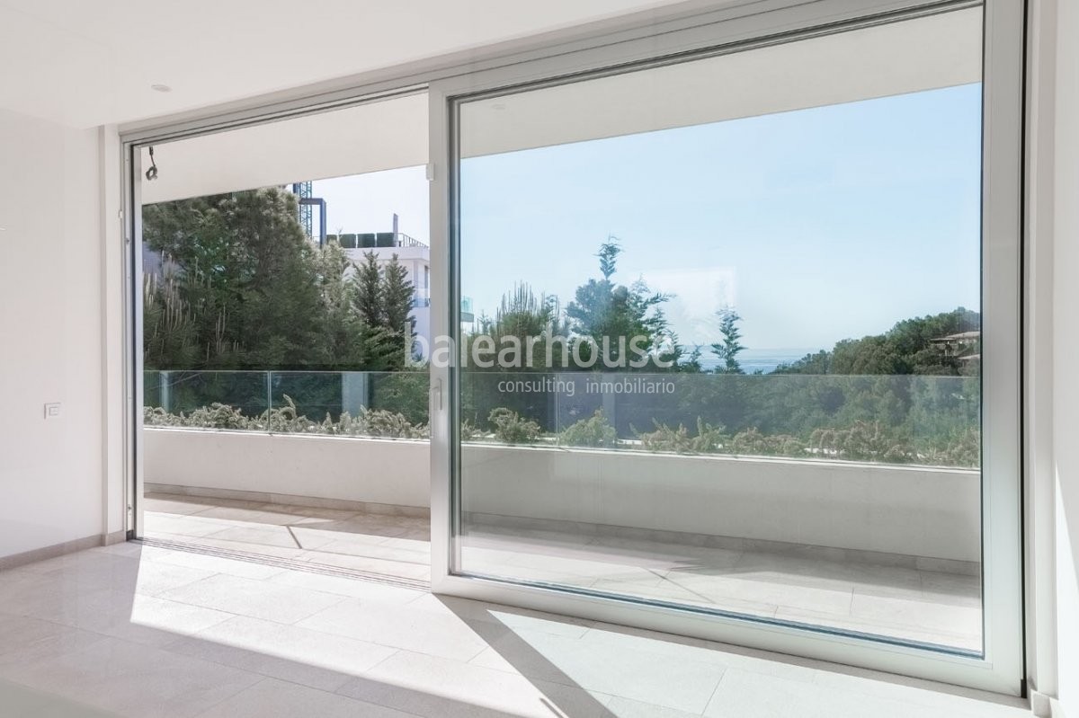 Stunning sea views from this contemporary and brand-new Villa on the hills of Costa d’en Blanes.