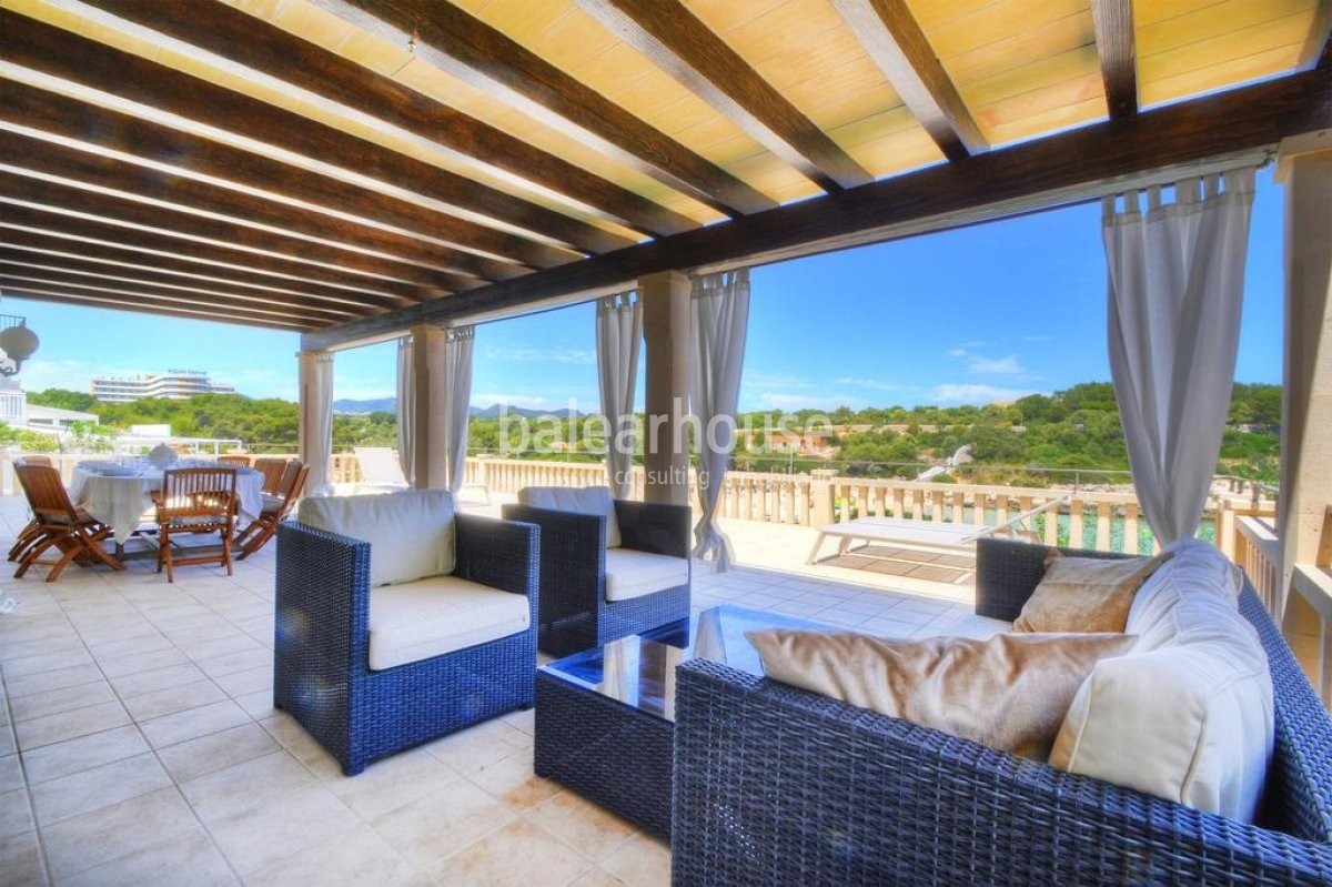 Charming Mallorcan house in first line of Cala Marçal
