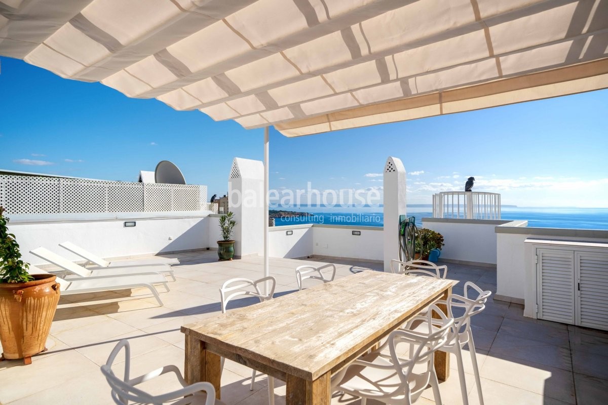 Gran solárium privado y espectaculares vistas al mar desde este ático ubicado en San Agustín.