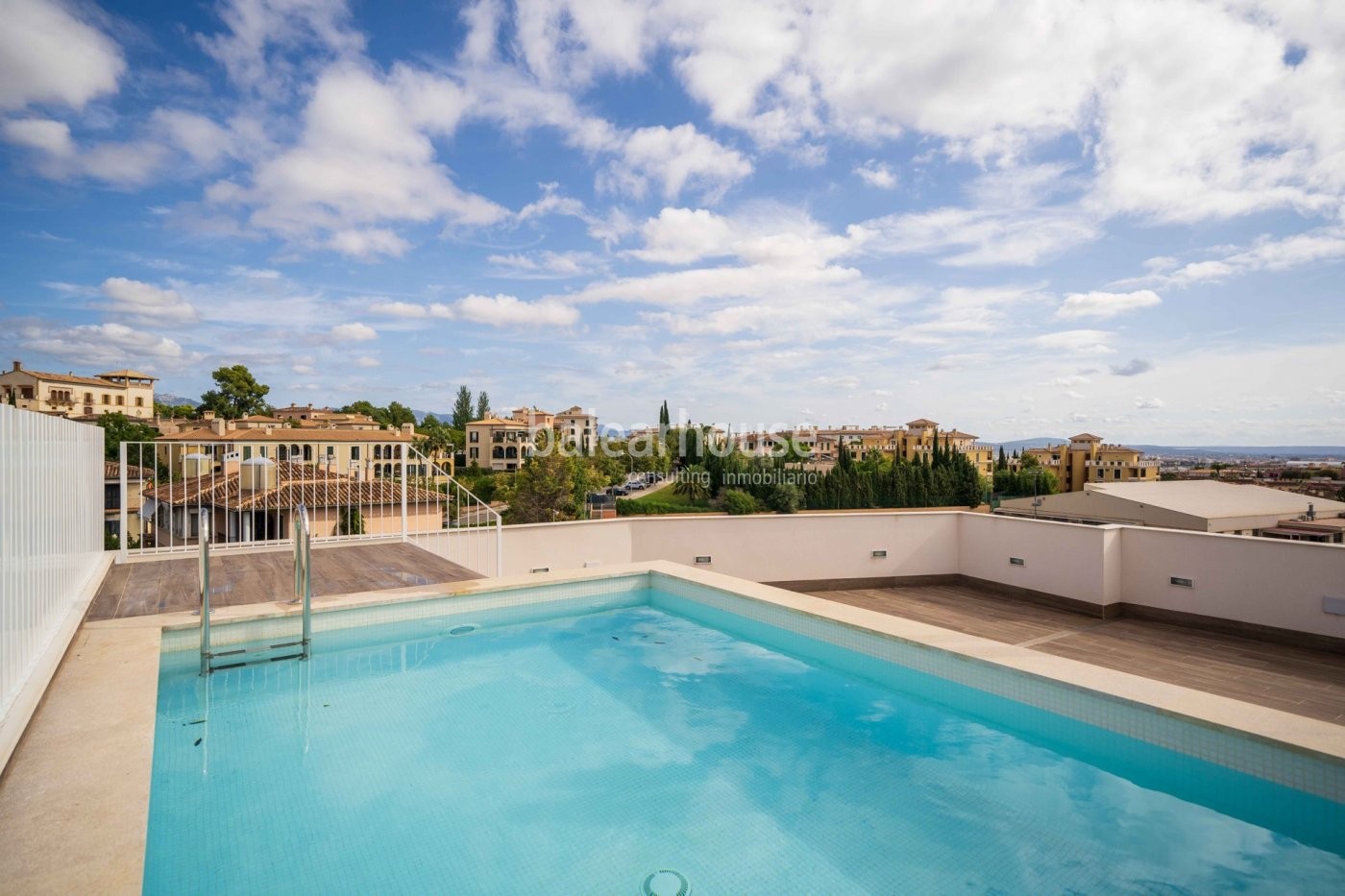 Living surrounded by golf, nature and high qualities in Palma.