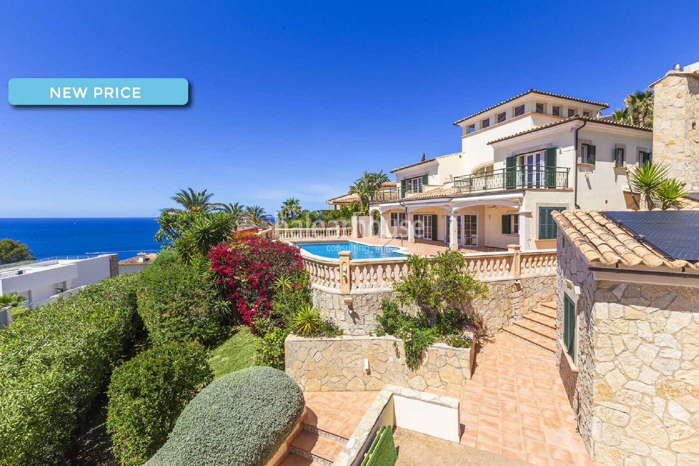 Villa de estilo mediterraneo con vistas espectaculares al mar y al paisaje en Santa Ponsa