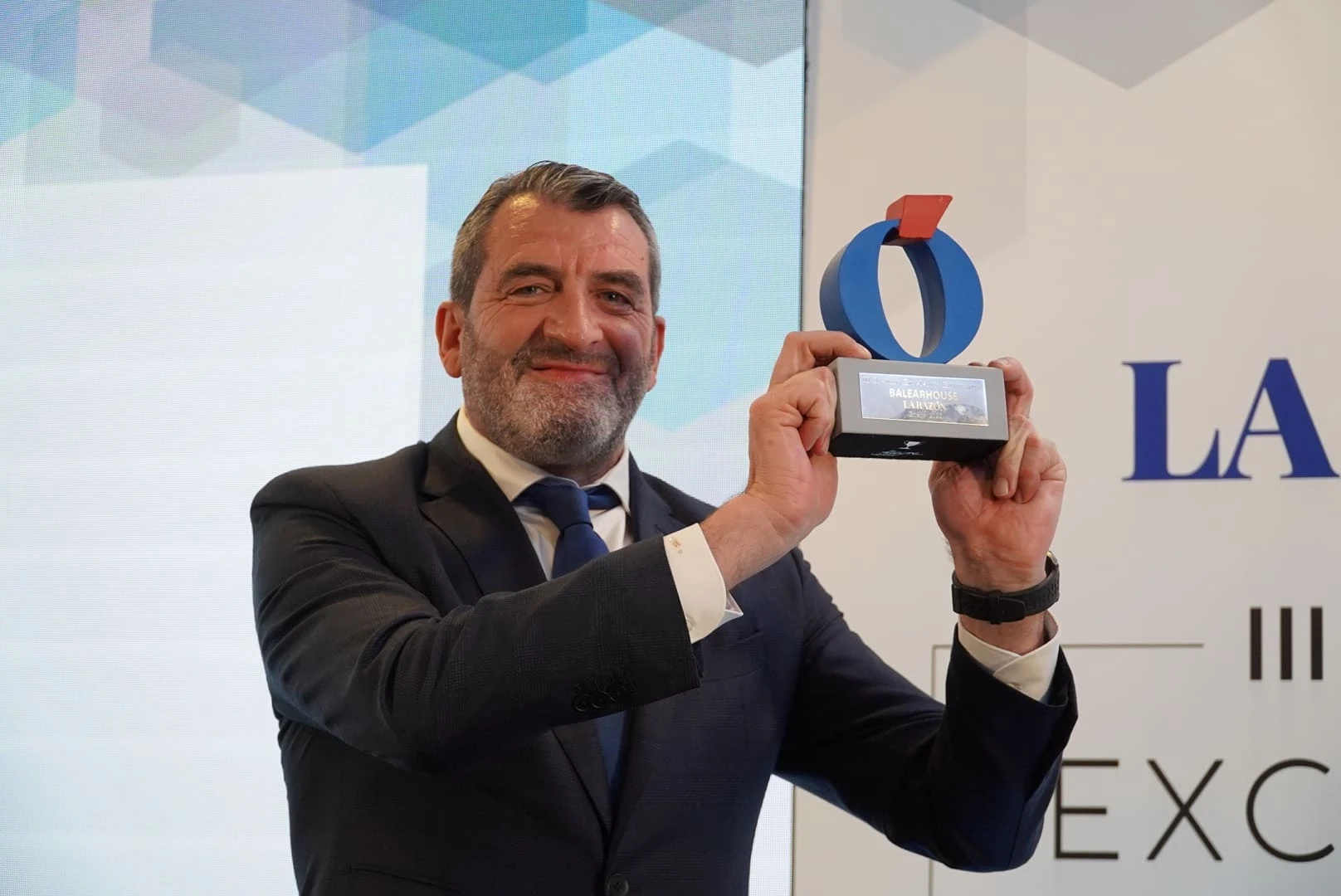 Balearhouse, national award for business excellence 2022 from the newspaper La Razón