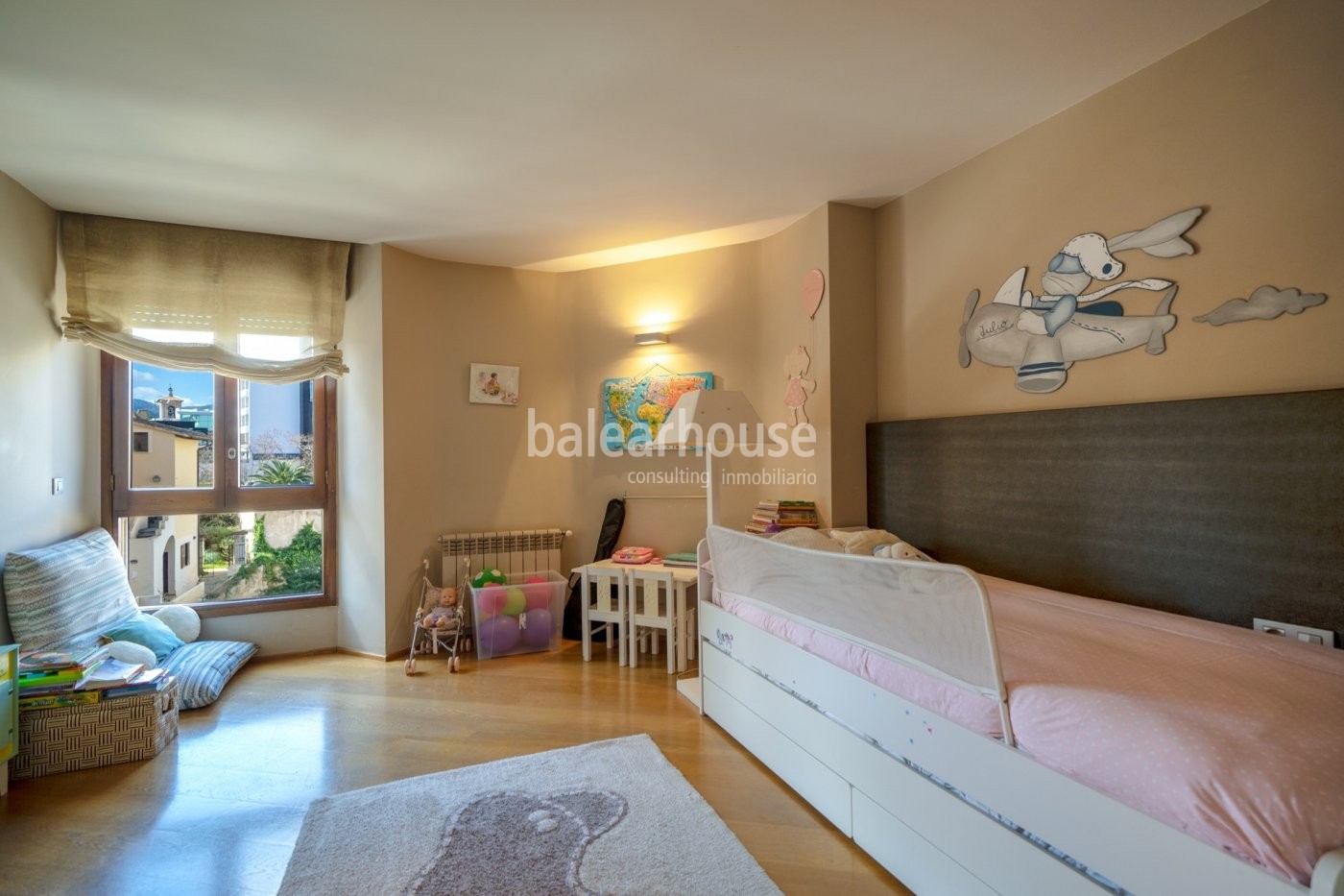 Great flat full of light, high quality and comfort in the quiet area of Son Armadans in Palma.