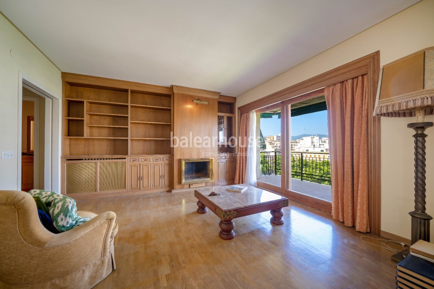 Apartment with terraces and spectacular views on Paseo Mallorca