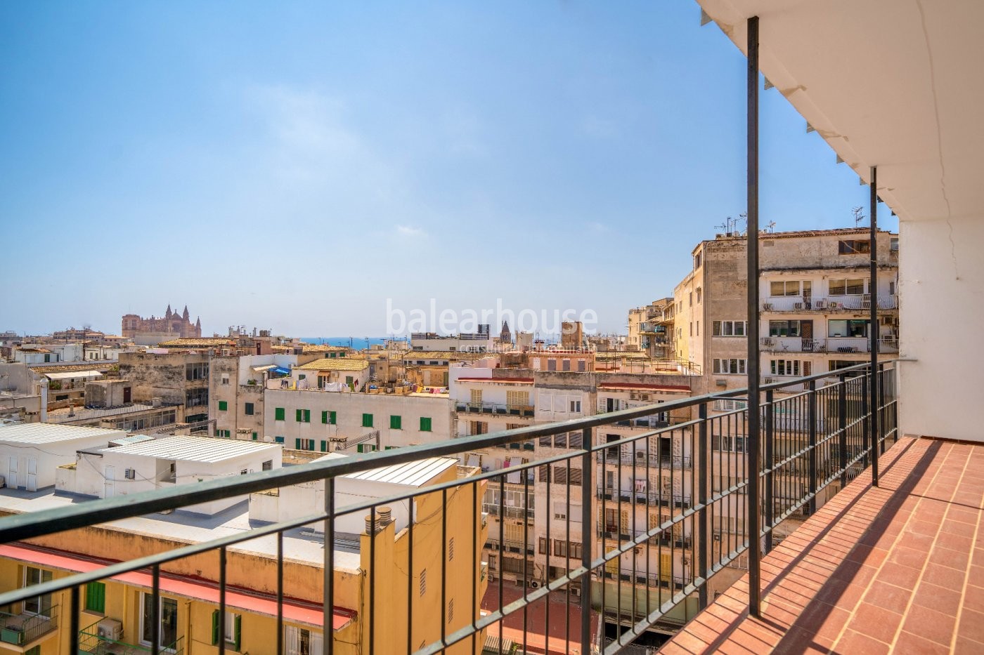 Apartment with terraces and spectacular views on Paseo Mallorca