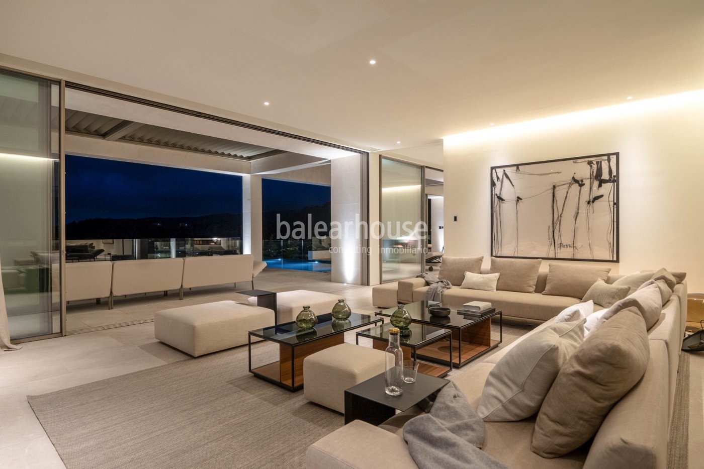 Avant-garde and design with stunning sea views in this newly built villa in Son Vida.
