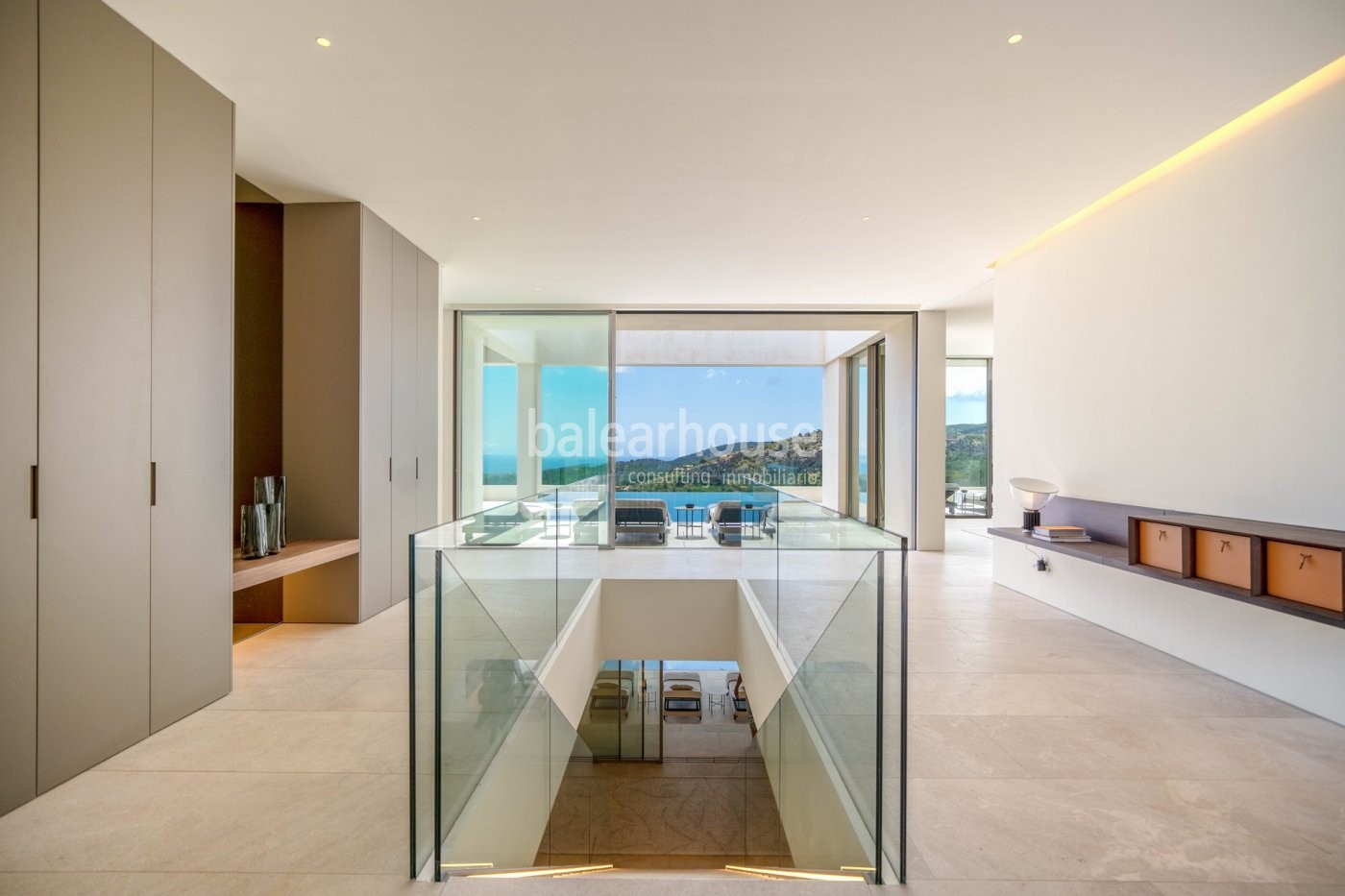 Avant-garde and design with stunning sea views in this newly built villa in Son Vida.