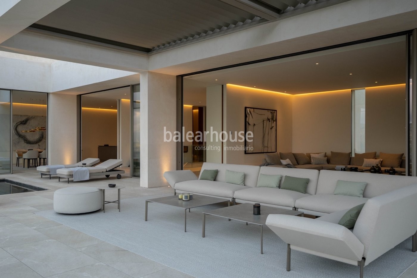 Avant-garde and design with stunning sea views in this newly built villa in Son Vida.