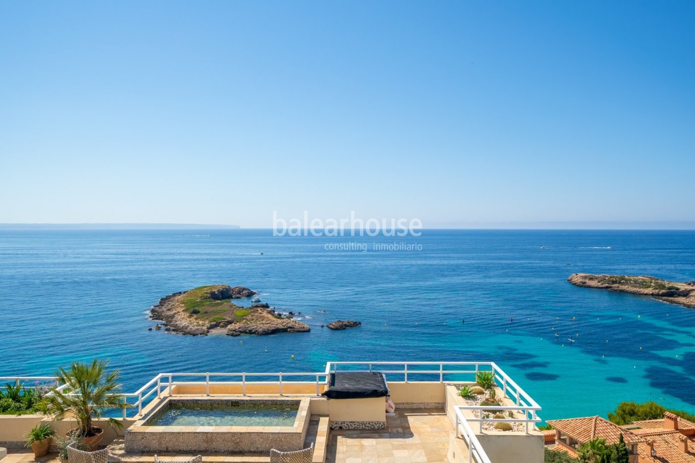 Espectacular ático con terraza y piscina en Illetas con vistas impresionantes al mar