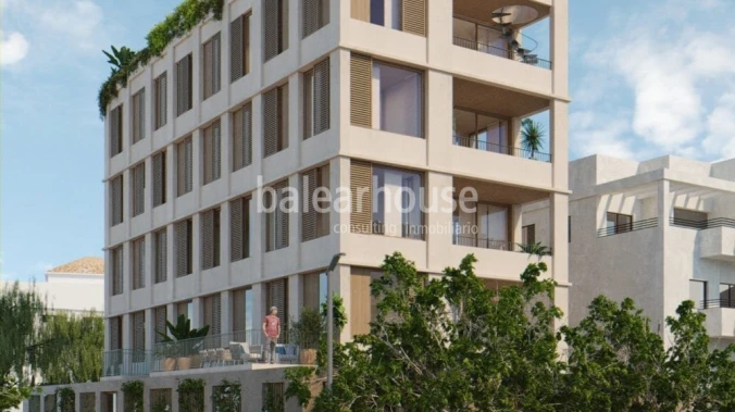 Excellent penthouse with swimming pool and private solarium in a green and quiet area of Palma