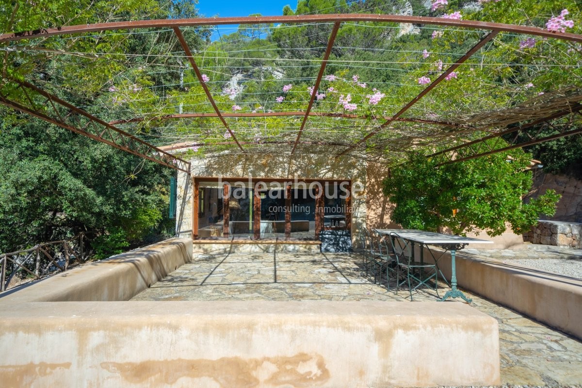 Spectacular estate in the Sierra de Tramuntana for lovers of luxury, comfort and nature.