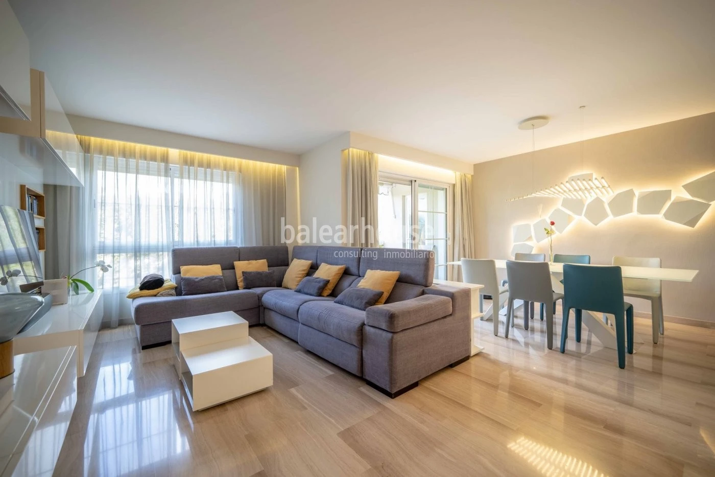 Bonito piso con piscina y jardines en Palma unión de confort y altas calidades cerca de playas.