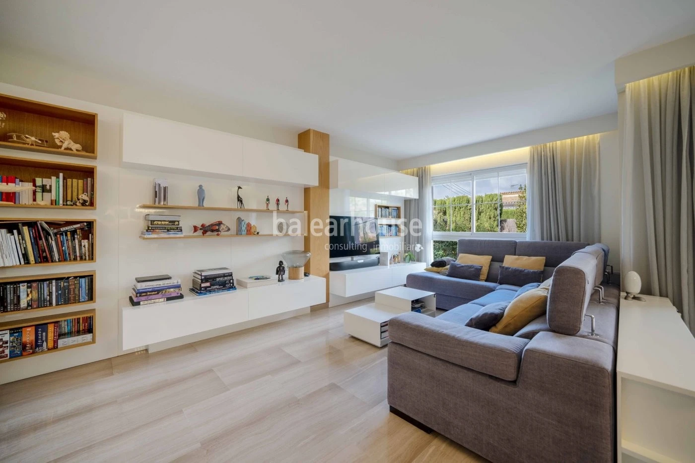 Bonito piso con piscina y jardines en Palma unión de confort y altas calidades cerca de playas.