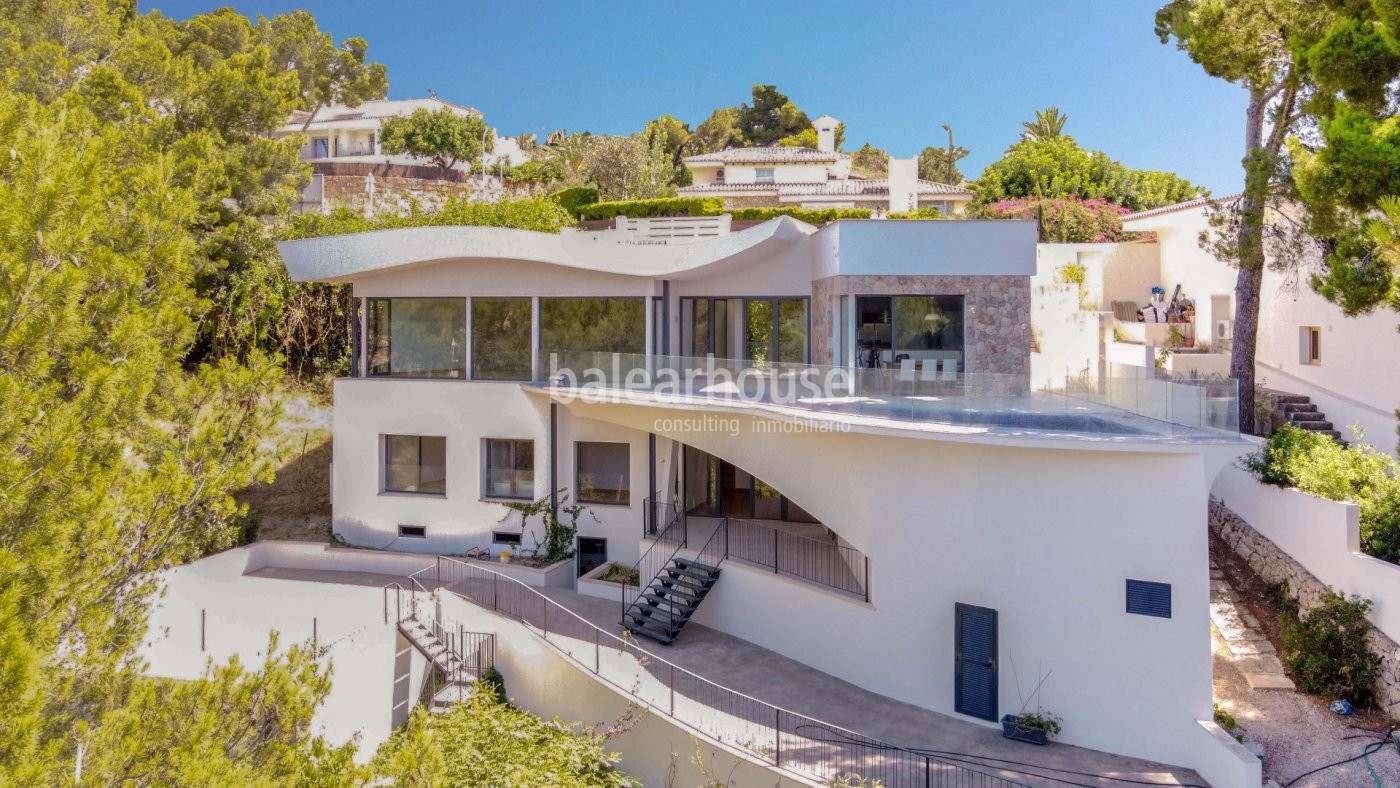 Spectacular designer villa in Cas Catala