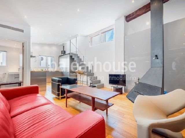 Excelente palacio señorial en el casco histórico de Palma lleno de posibilidades para reformar.