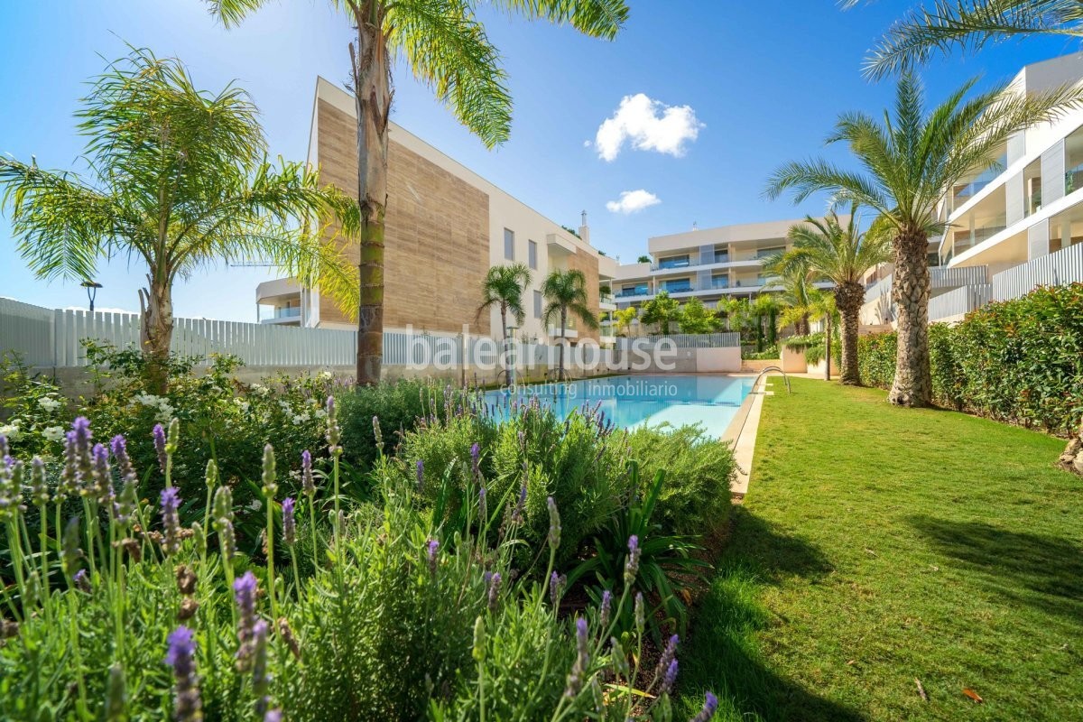 Excelente piso en Palma orientado al sur con altas calidades en un cuidado complejo junto al golf