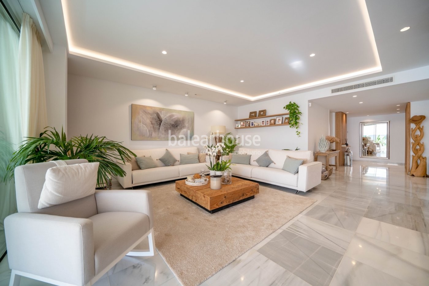 Excellent south-facing flat in Palma in a well-kept complex next to the golf course.