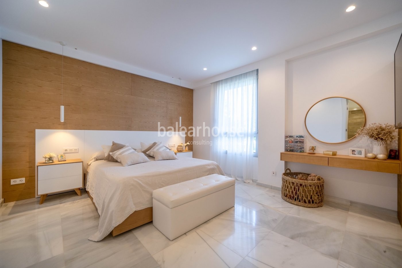 Excellent south-facing flat in Palma in a well-kept complex next to the golf course.