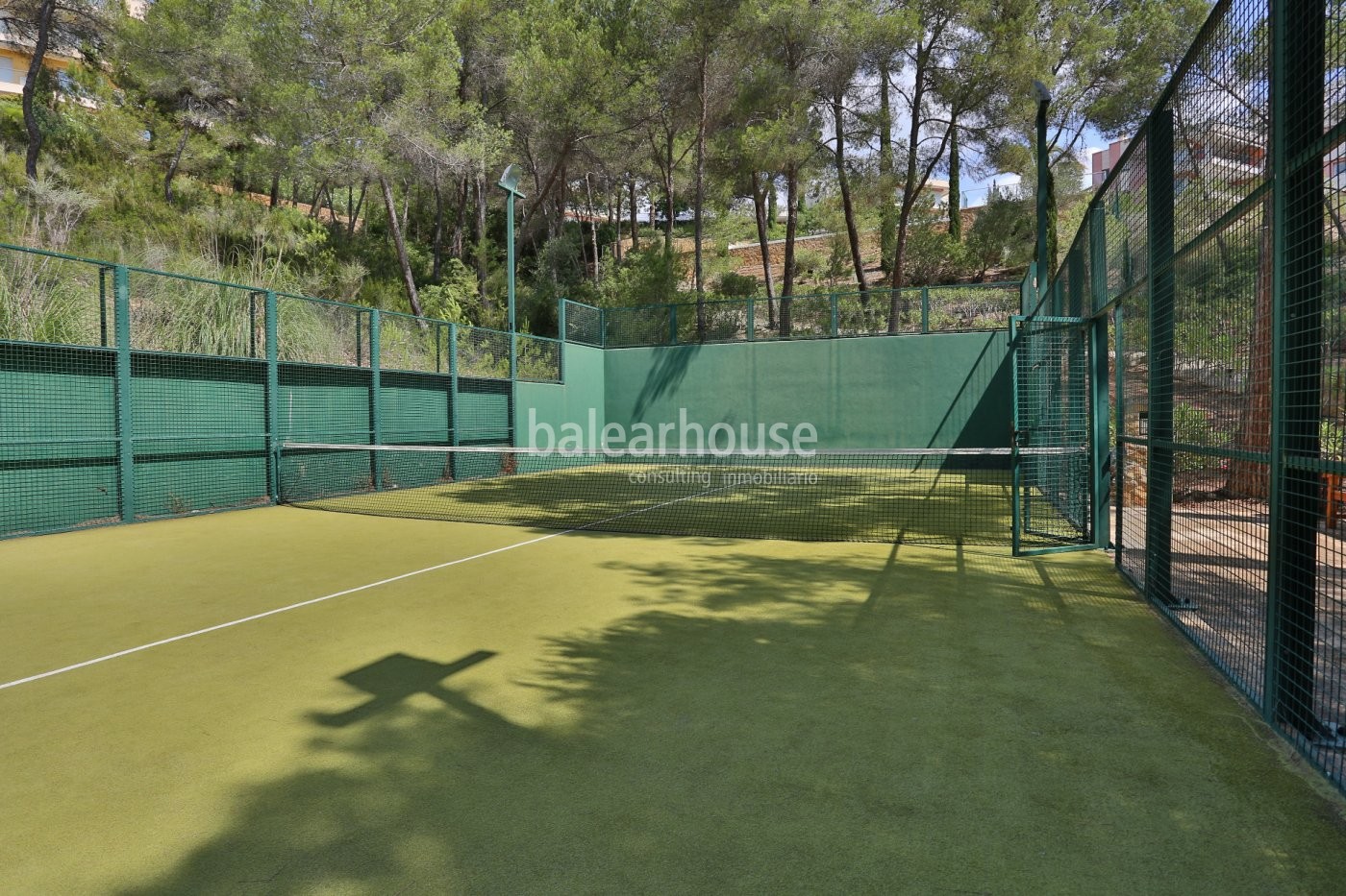 Stunning ground floor with garden in luxurious residential complex in Sol de Mallorca