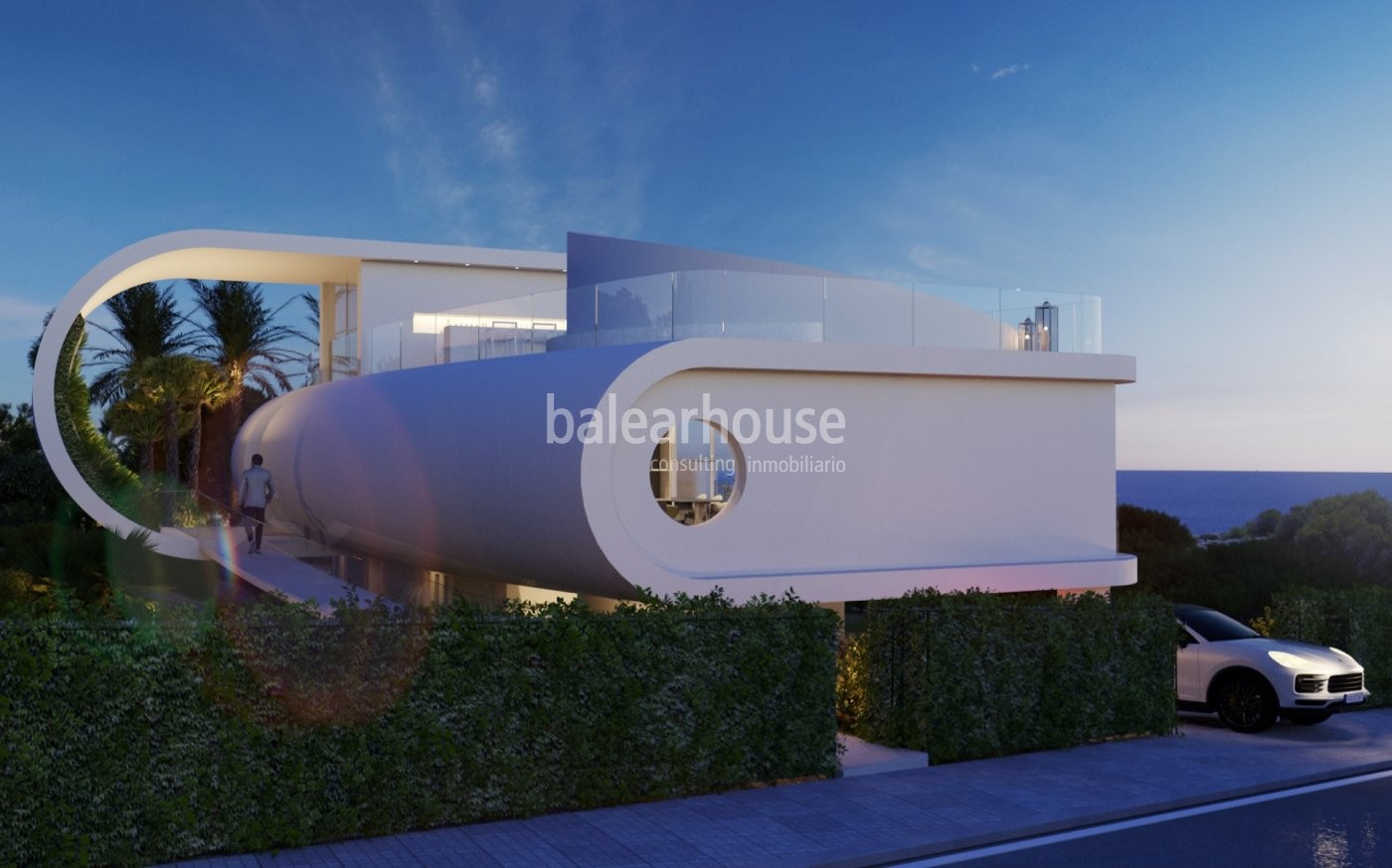 Extraordinary villa unique for its design and views located on the seafront in Porto Cristo.