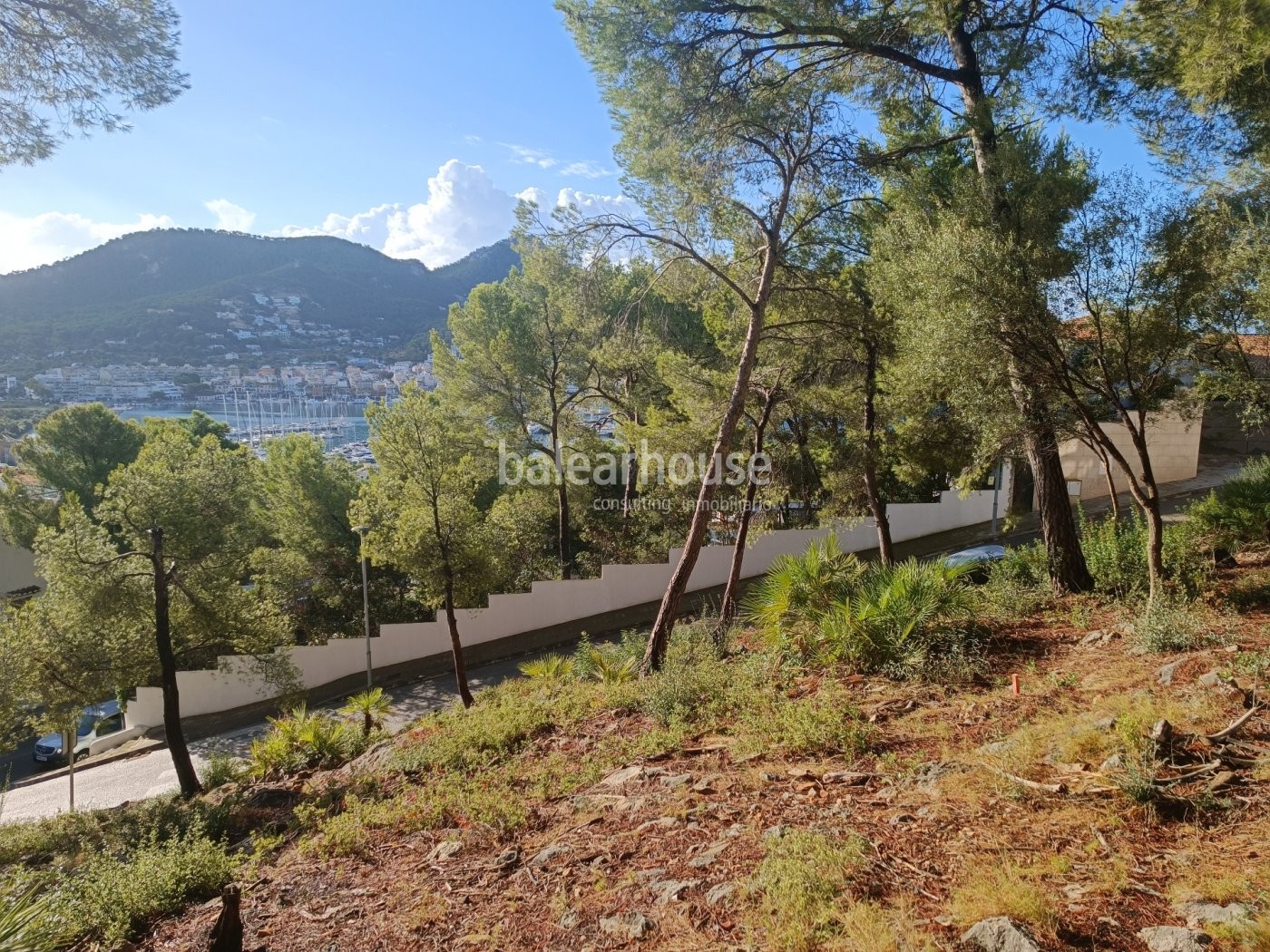Solar con proyecto de villa de lujo con vistas al mar en Puerto de Andratx