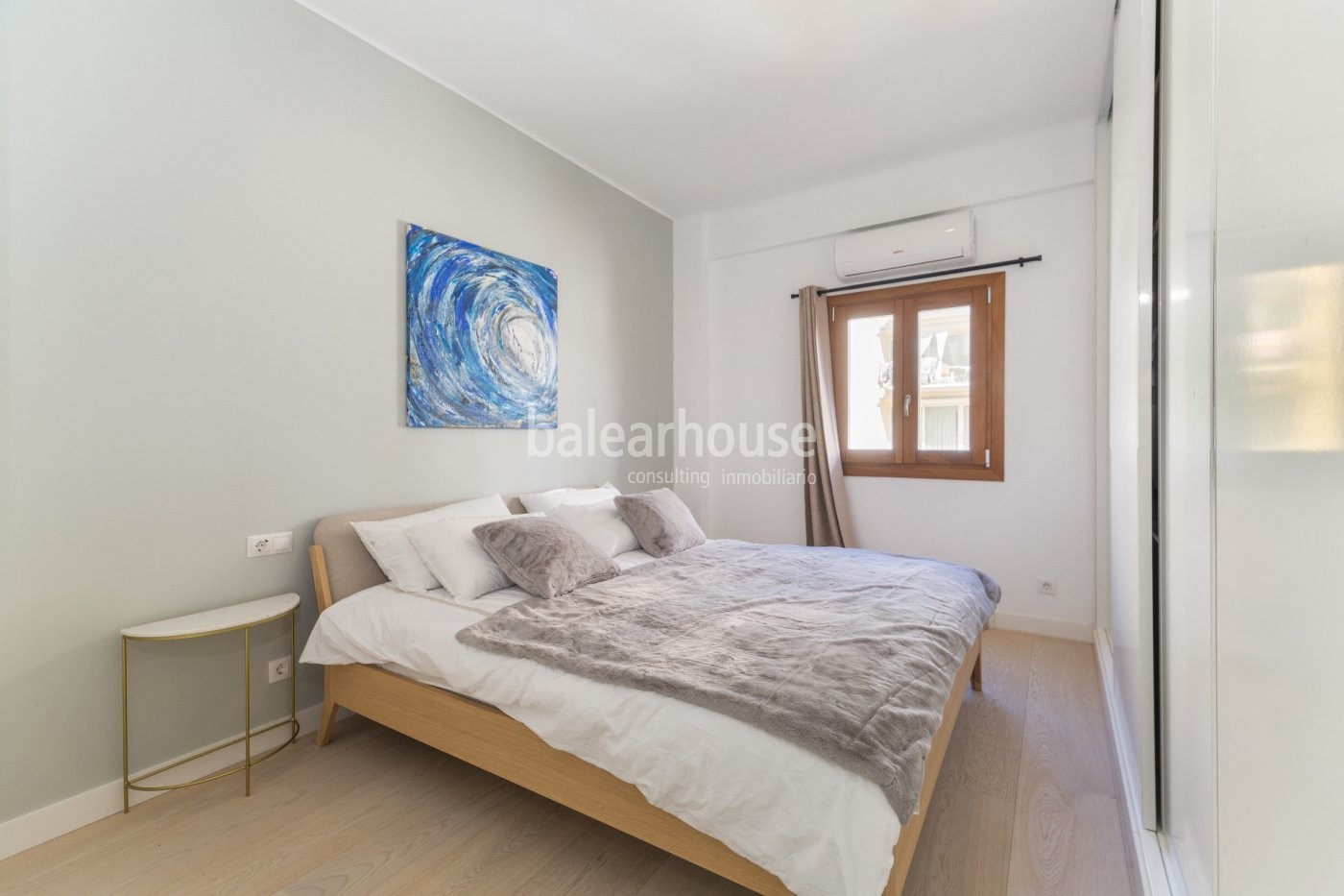 Completely refurbished apartment in a quiet street in Santa Catalina