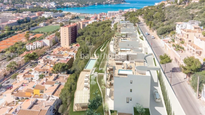 Neubau-Penthäuser mit Sonnenterrasse, privatem Pool und unverbaubarem Blick in Santa Ponsa