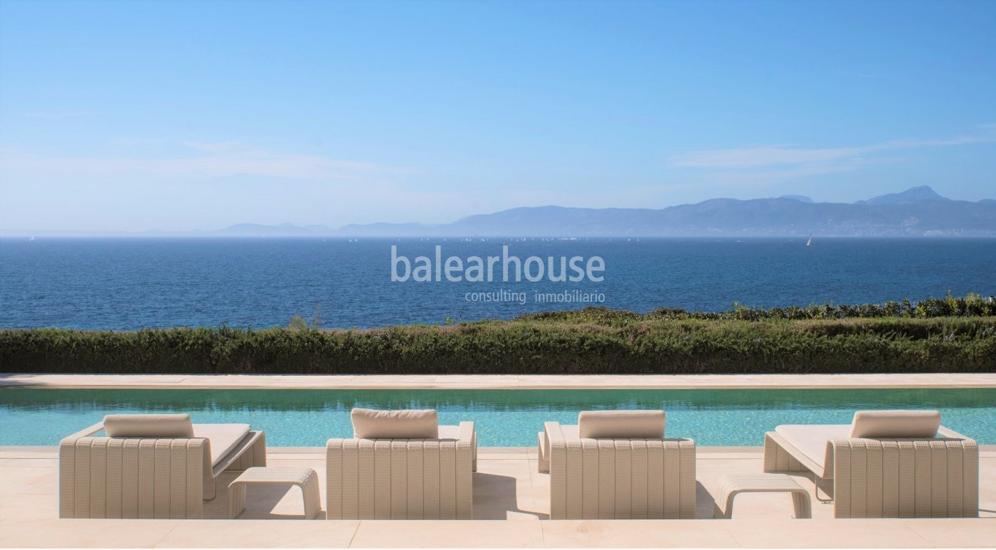 Große moderne Villa direkt am Meer mit Urlaubsgenehmigung und spektakulären Sonnenuntergängen