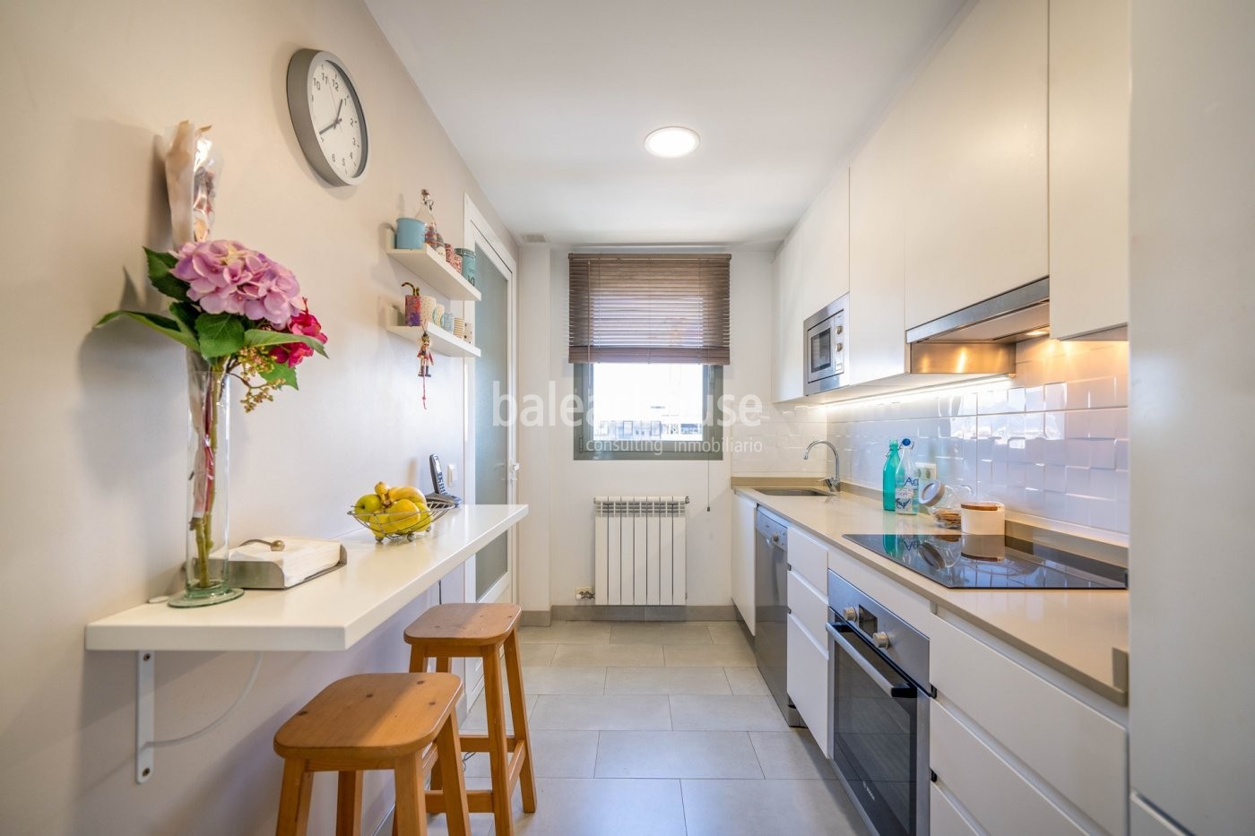 Helles Penthouse mit großer privater Sonnenterrasse in unverbaubarer Lage in Palma