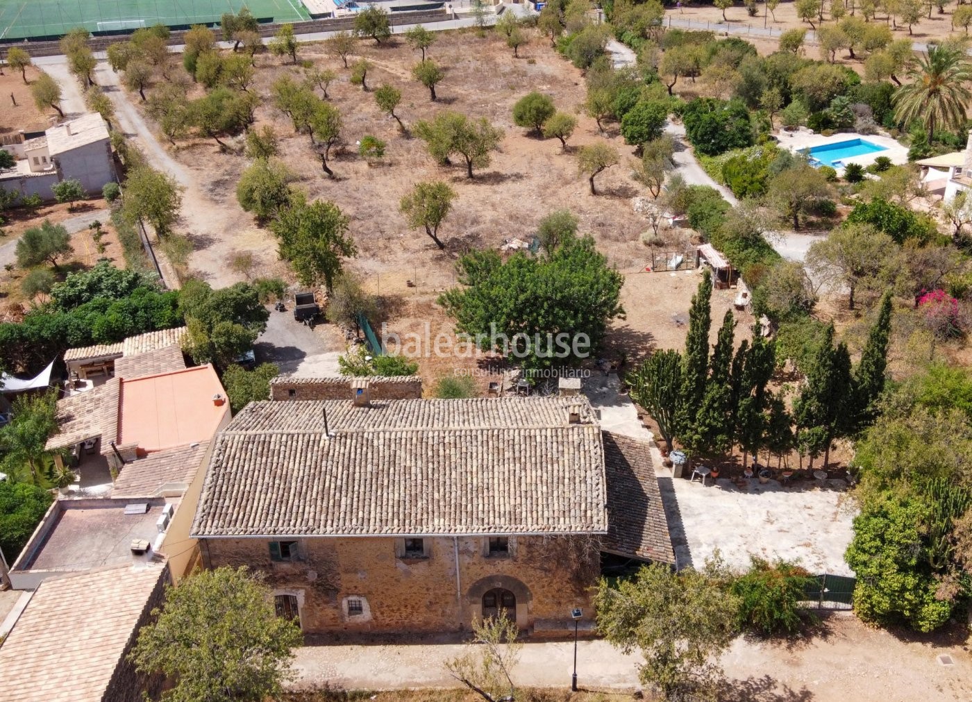 Histórica finca para reformar cerca del centro de Andratx