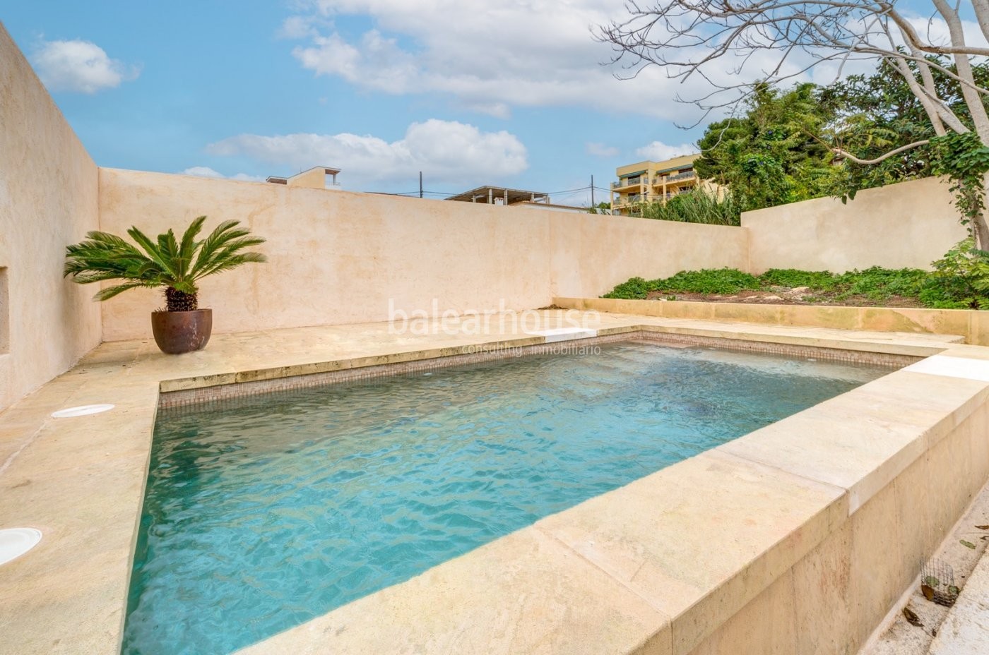 Excelente casa nueva a estrenar llena de luz y encanto muy cerca de playas y puerto de Cala Ratjada